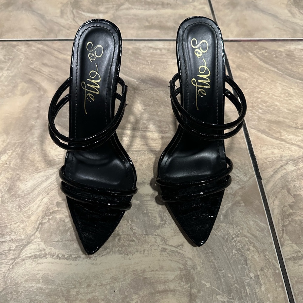 Cute black heels
